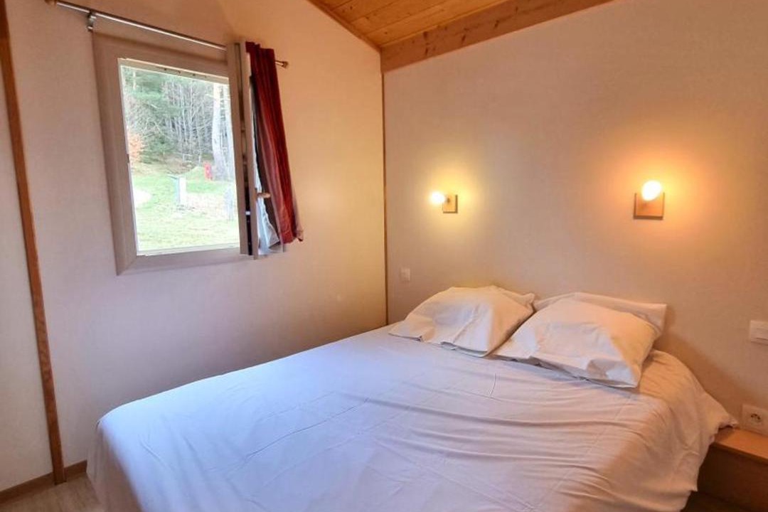 Photo of Bedroom in Usson-en-Forez