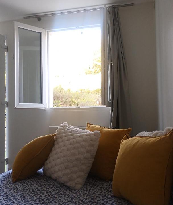 Photo of Bedroom in Niolon