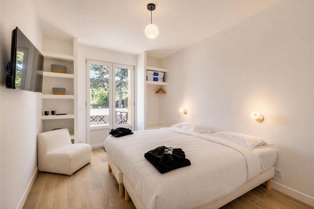 Photo of Bedroom in Villemomble