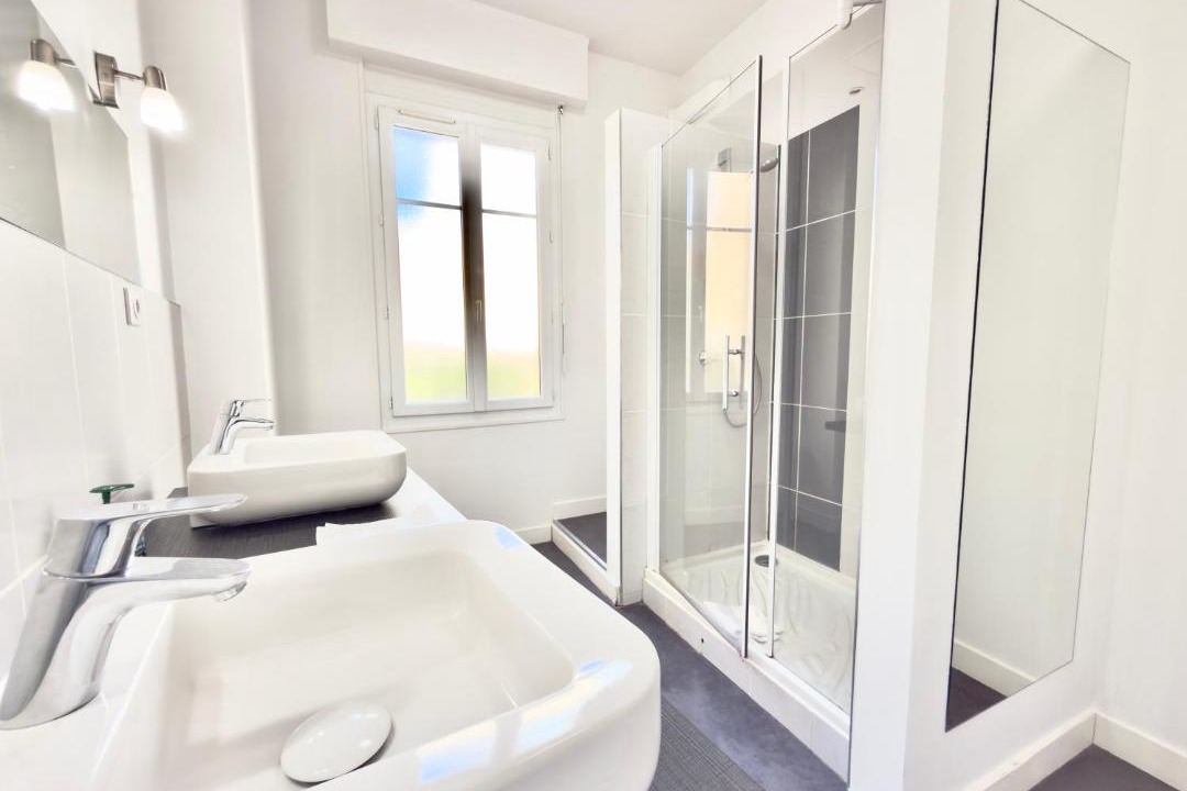 Photo of Bathroom in Marengo - Jolimont