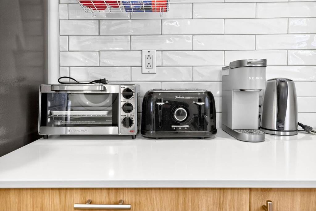Photo of Kitchen in Cote-Des-Neiges—Notre-Dame-De-Grace