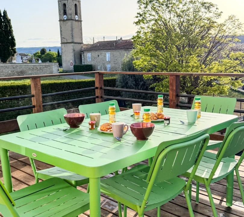 Photo of Patio Balcony in La Brillanne