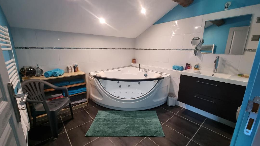 Photo of Bathroom in Bourg-Argental