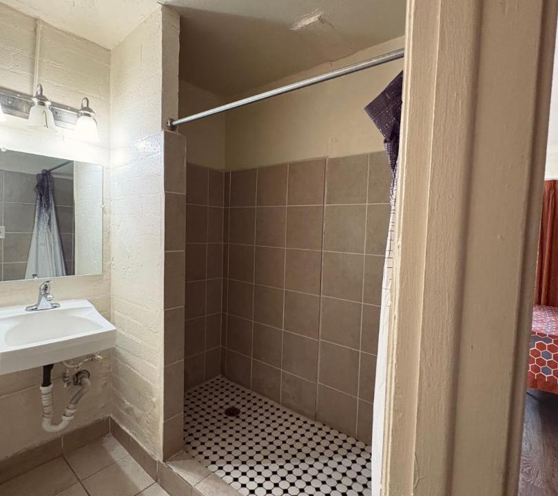Photo of Bathroom in Calexico