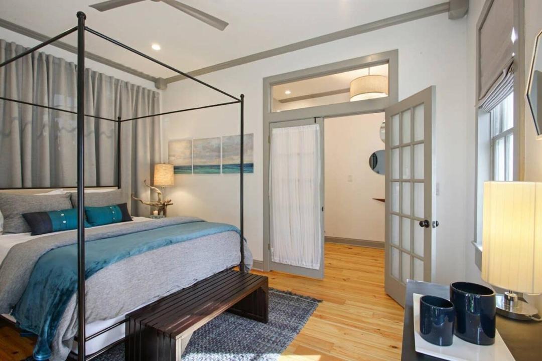 Photo of Bedroom in Beach Institute