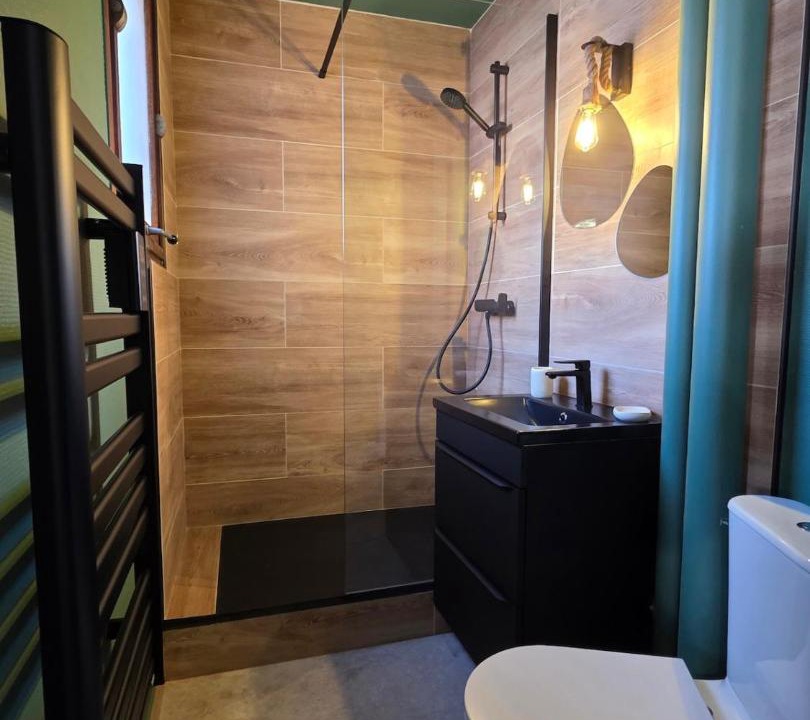 Photo of Bathroom in Cahors