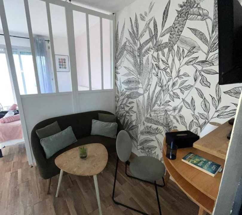 Photo of Livingroom in Saint-Marc-sur-Mer