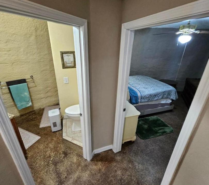 Photo of Bedroom in Deweyville