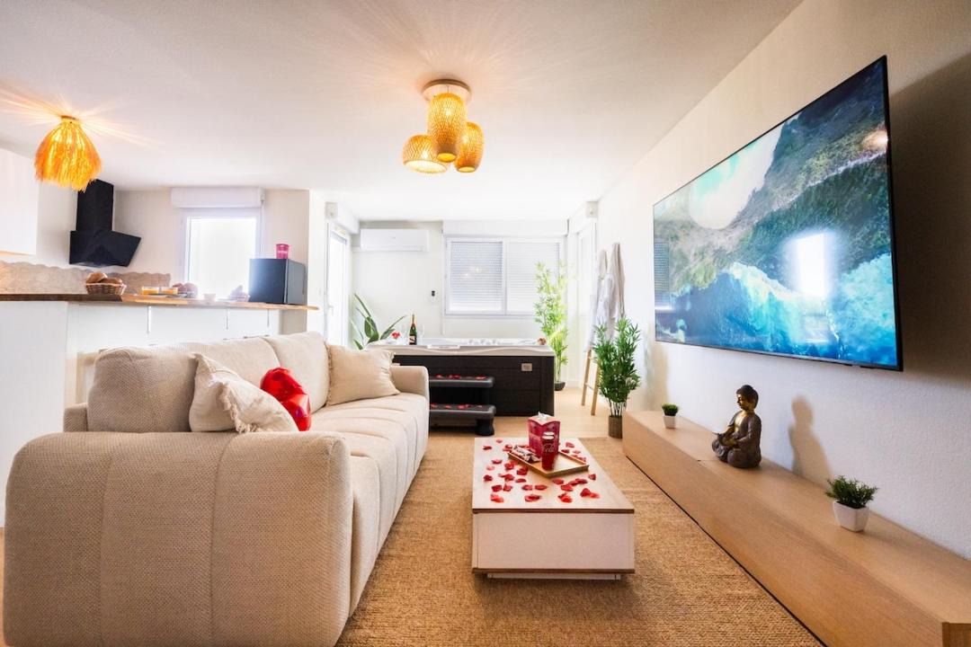 Photo of Livingroom in Cugnaux