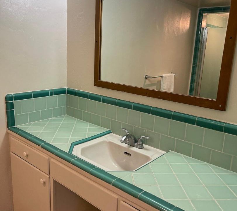 Photo of Bathroom in Red Bluff