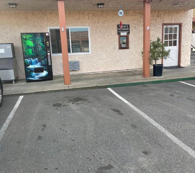 Photo of Others in Red Bluff