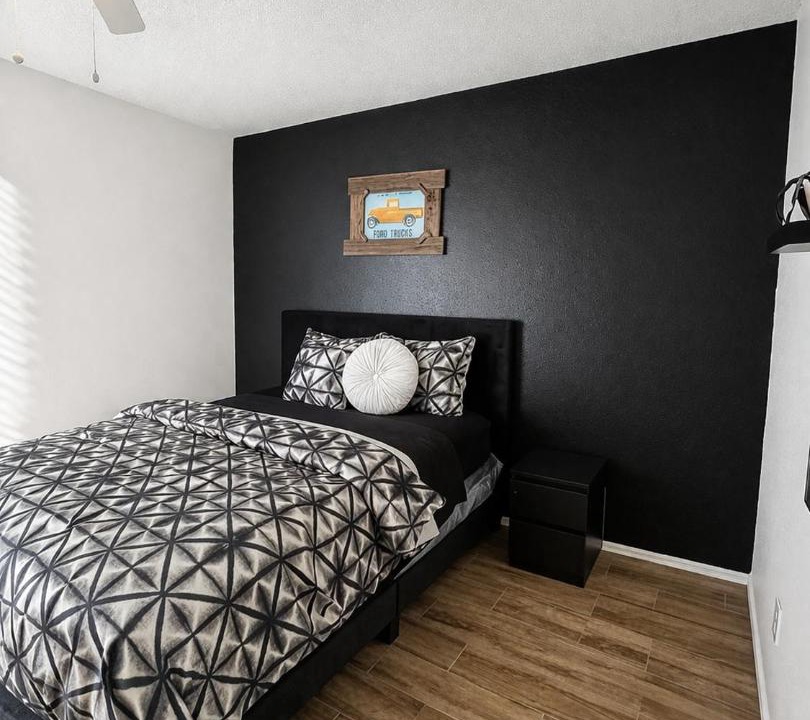 Photo of Bedroom in Westchase