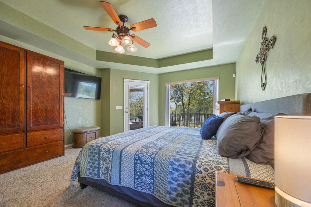 Photo of Bedroom in Texanna