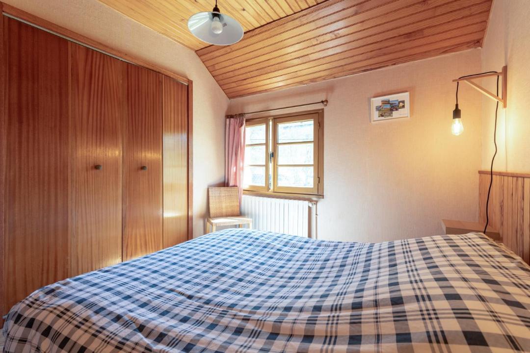 Photo of Bedroom in Campan