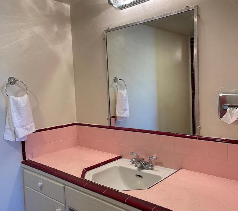 Photo of Bathroom in Red Bluff