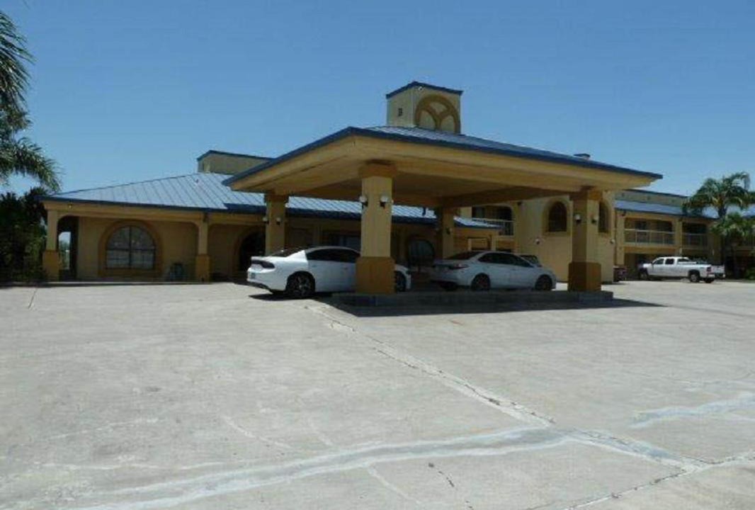 Photo of Others in Bishop