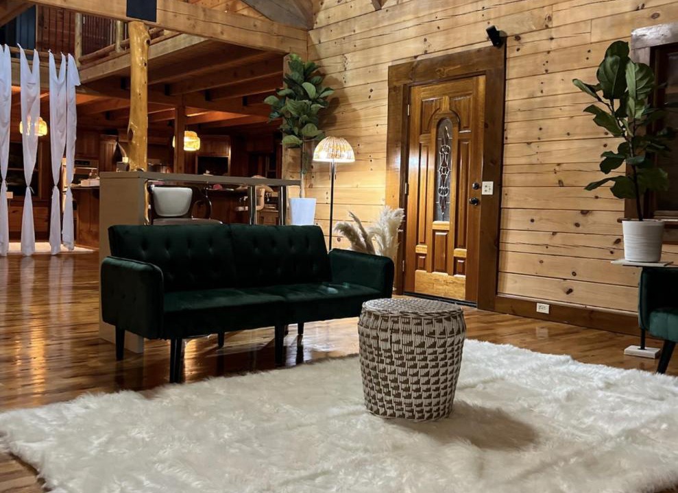 Photo of Livingroom in Douglasville
