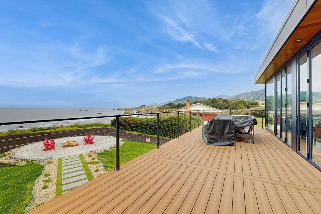 Photo of Patio Balcony in Fort Bragg