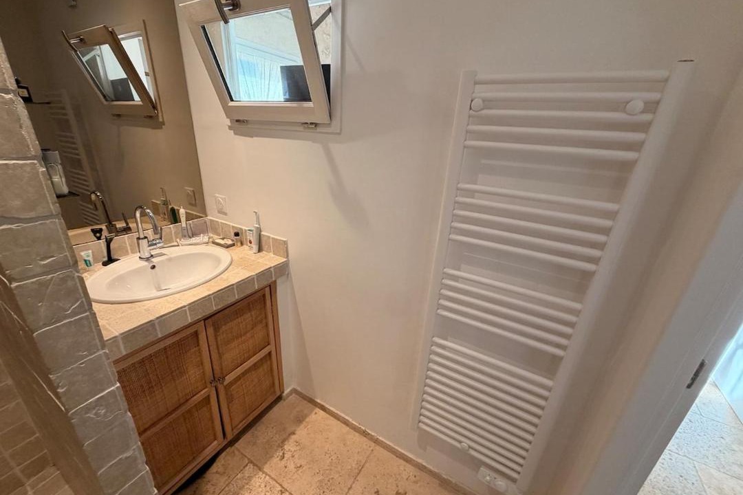 Photo of Bathroom in Sommieres