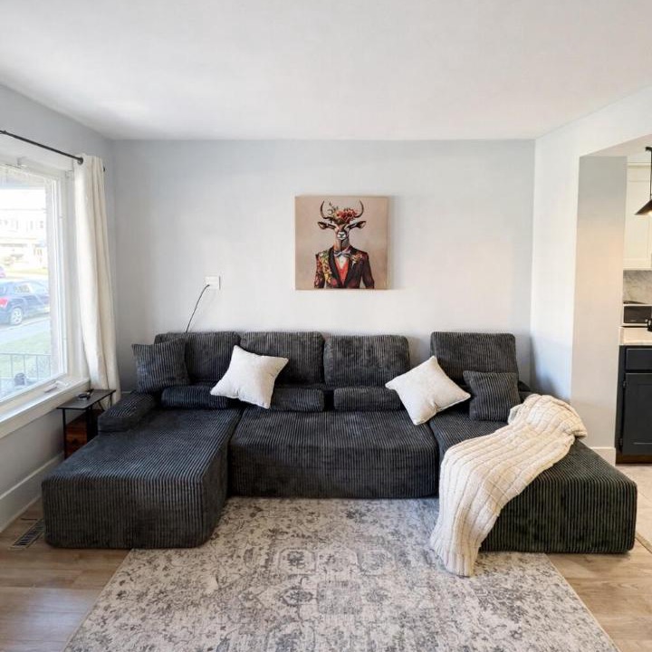 Photo of Livingroom in Walkerville