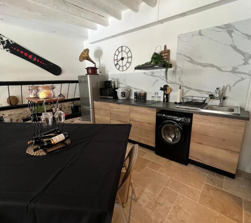 Photo of Kitchen in Tousson