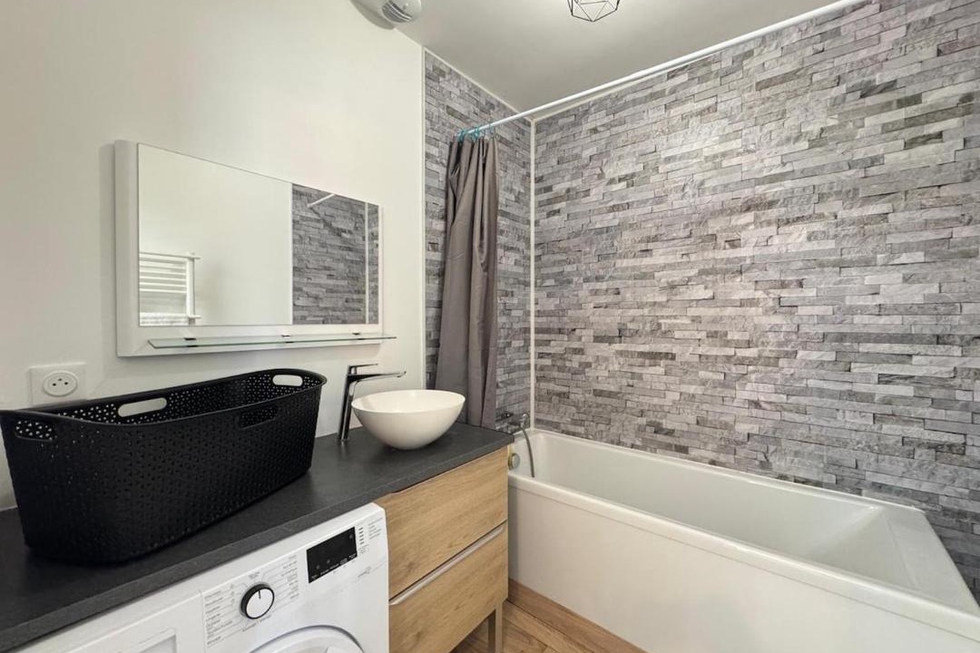 Photo of Bathroom in Noyen-sur-Sarthe