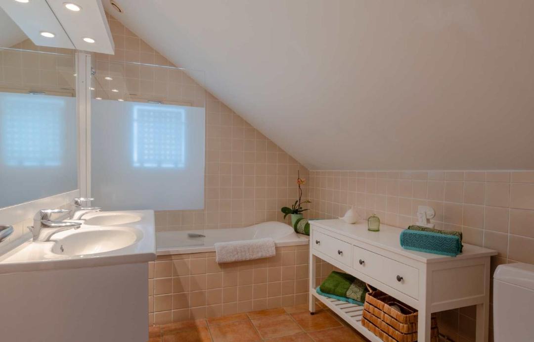 Photo of Bathroom in Saint-Franc