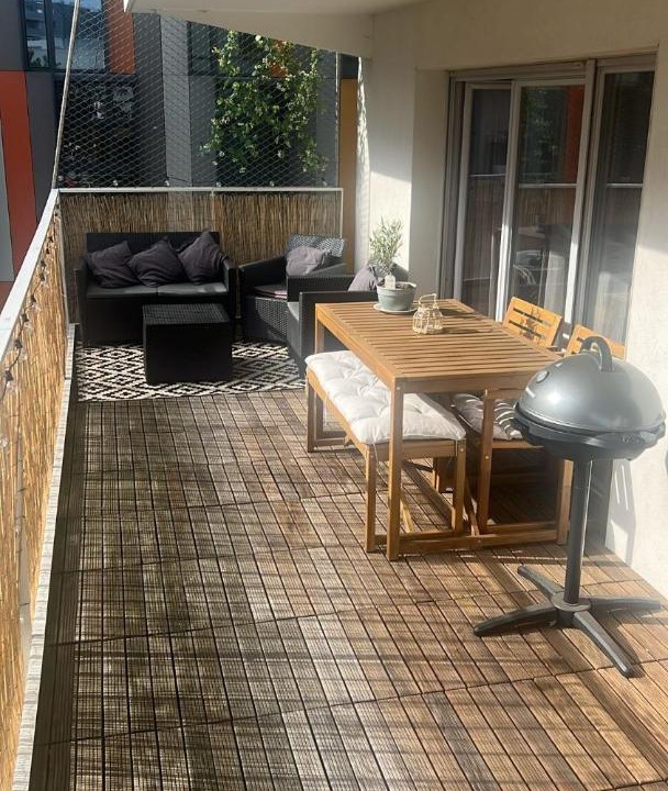 Photo of Patio Balcony in Universite