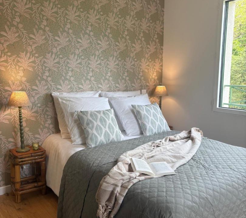 Photo of Bedroom in La Celle-les-Bordes