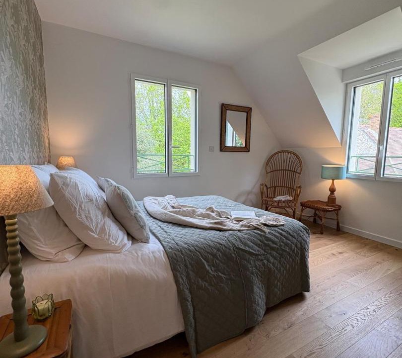 Photo of Bedroom in La Celle-les-Bordes