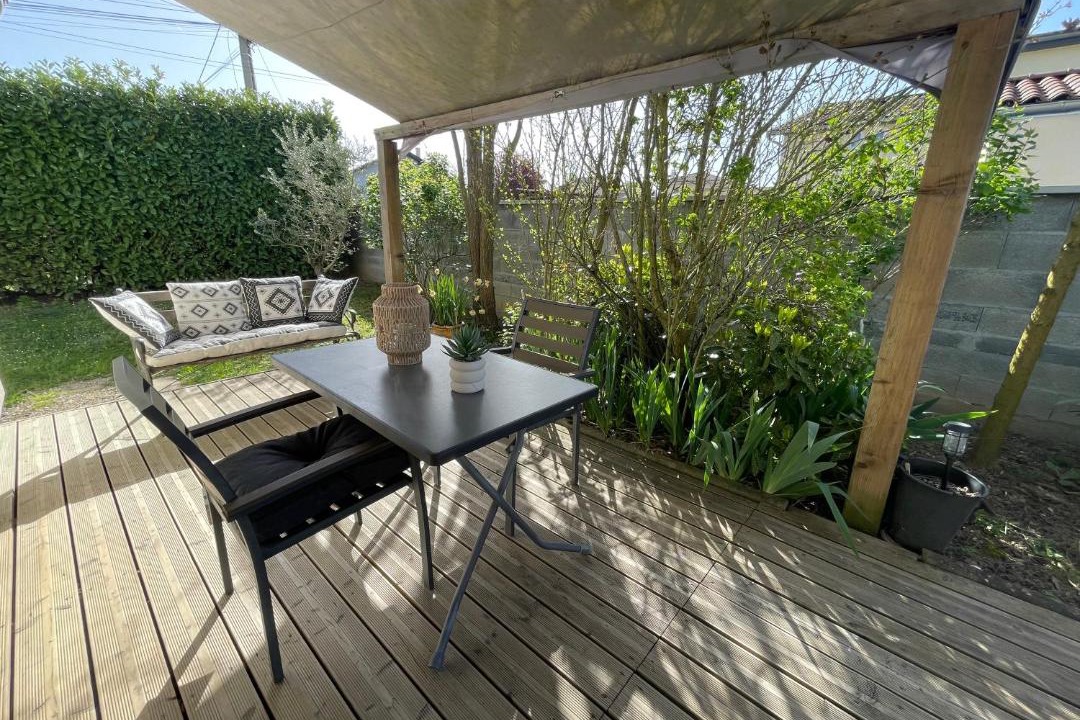 Photo of Patio Balcony in Septeme