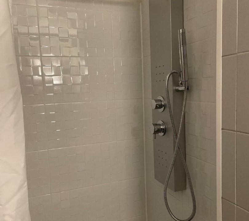 Photo of Bathroom in Barriere Saint Marc