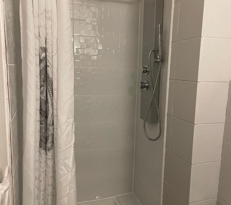 Photo of Bathroom in Barriere Saint Marc