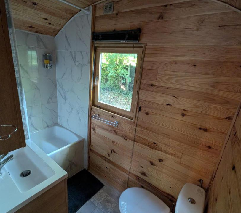 Photo of Bathroom in Cornille-les-Caves