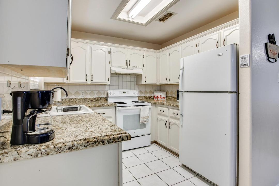 Photo of Kitchen in Edinburg