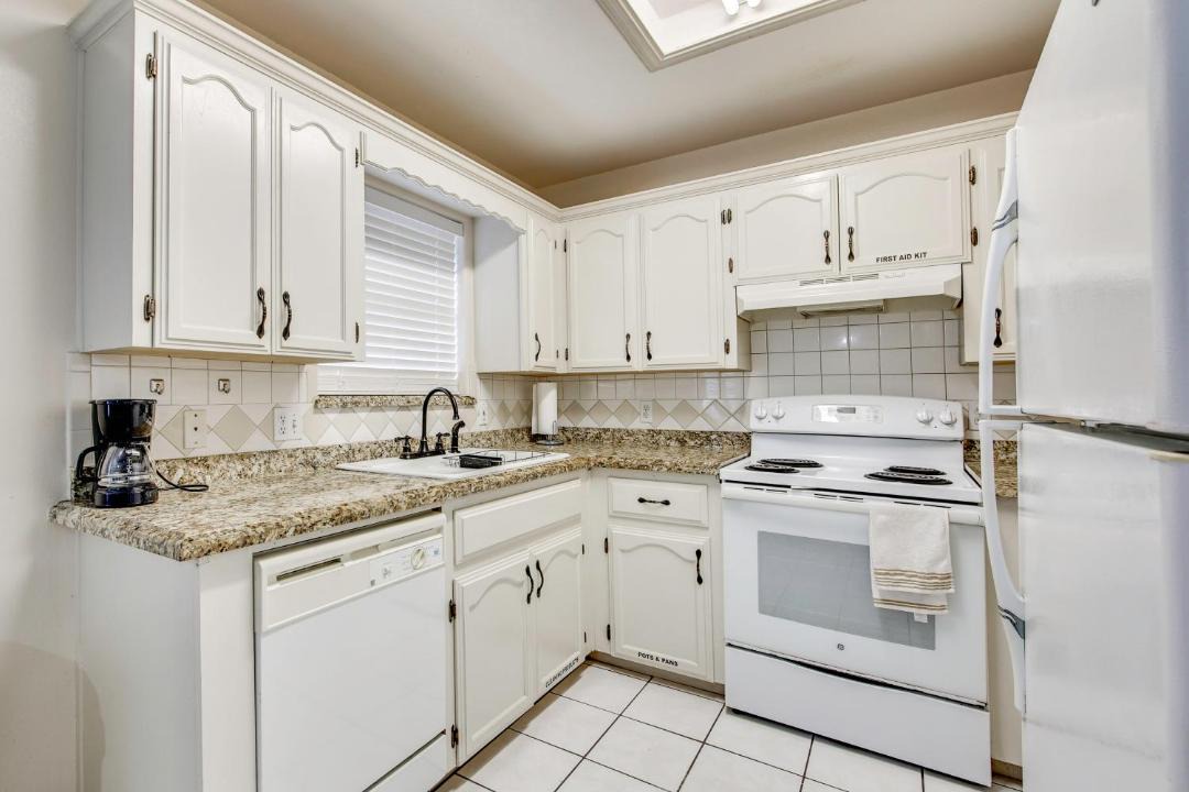 Photo of Kitchen in Edinburg