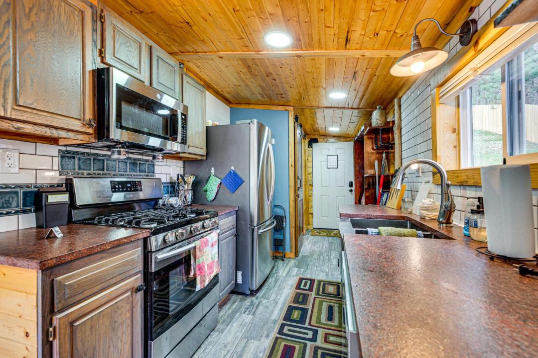 Photo of Kitchen in Drake