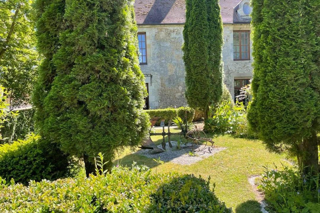 Photo of Others in Le Bu-sur-Rouvres