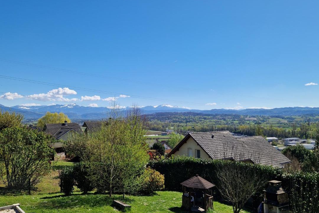 Photo of Others in Saint-Genix-sur-Guiers