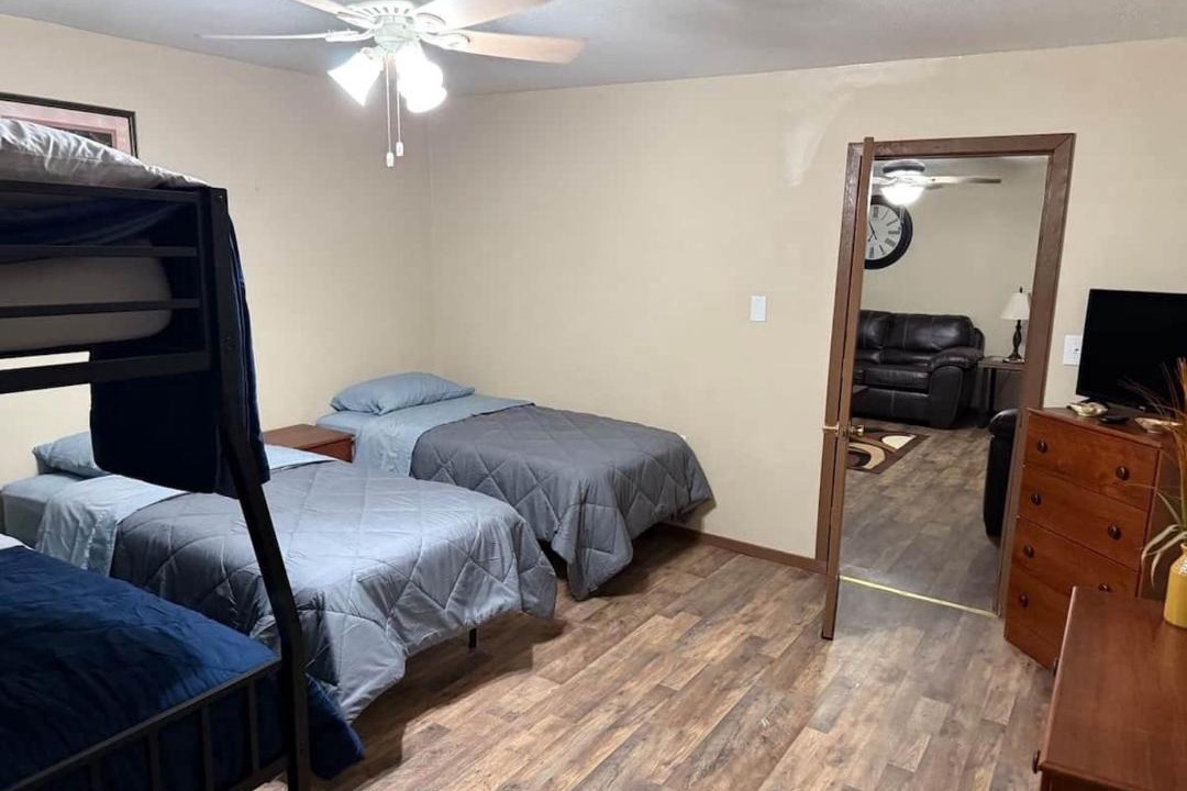 Photo of Bedroom in Delbarton