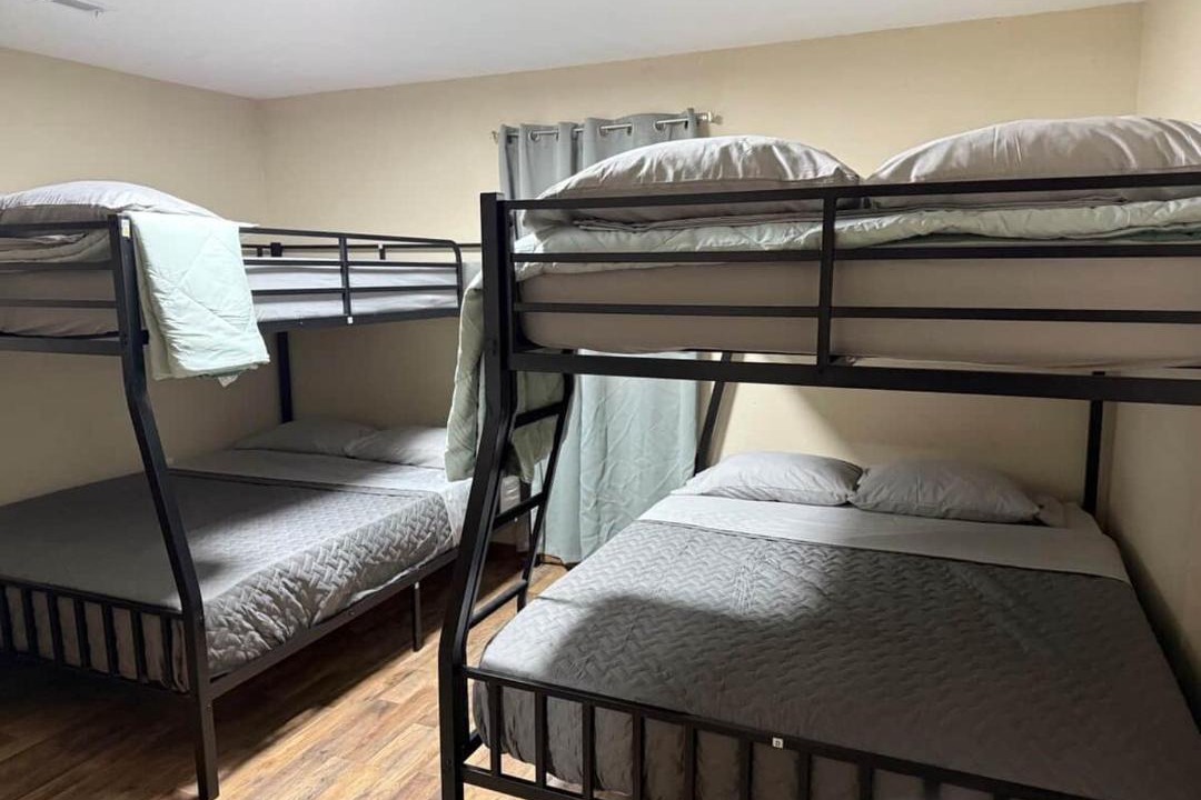 Photo of Bedroom in Delbarton