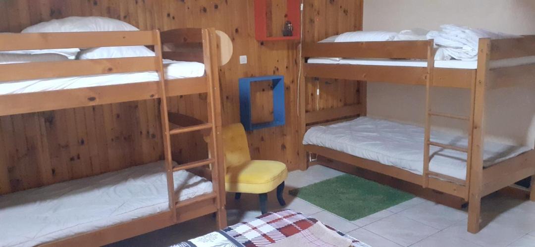 Photo of Bedroom in Hotonnes