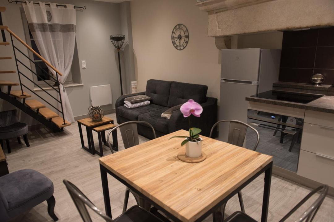 Photo of Others in Meursault