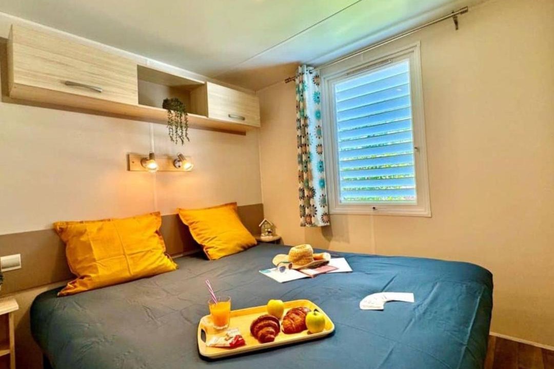 Photo of Bedroom in Saint-Astier