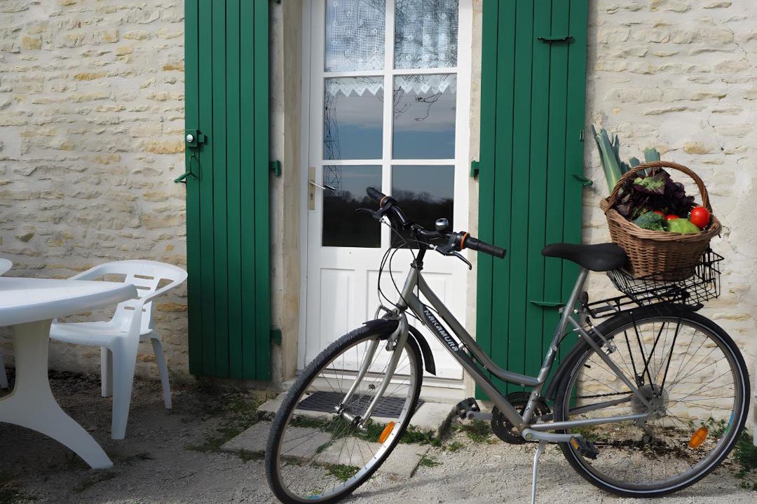 Photo of Others in Saint-Hilaire-la-Palud