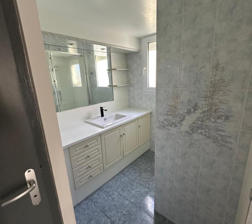 Photo of Bathroom in La Chapelle-Rousselin