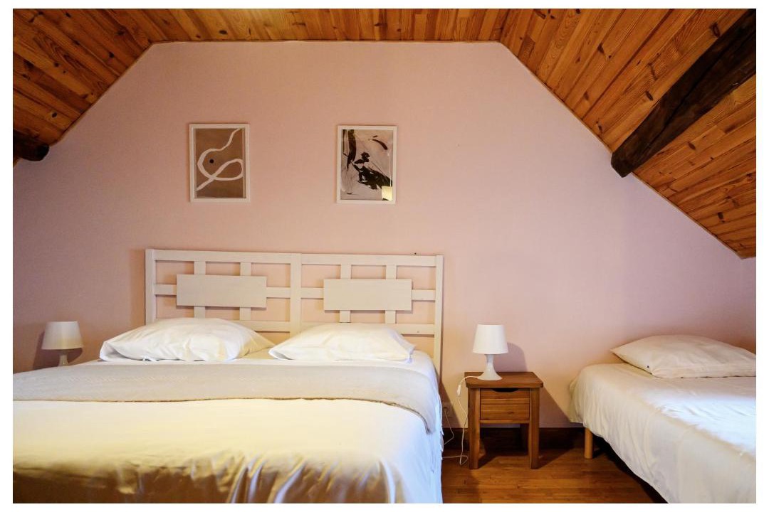 Photo of Bedroom in Chenou
