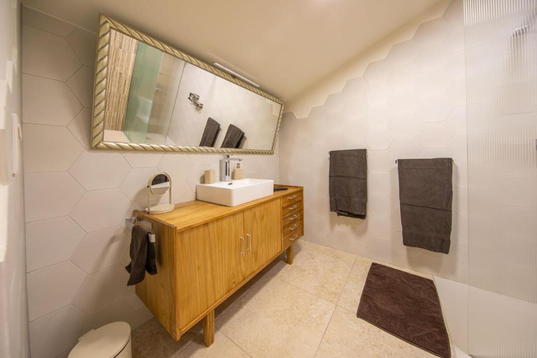 Photo of Bathroom in Saint-Georges