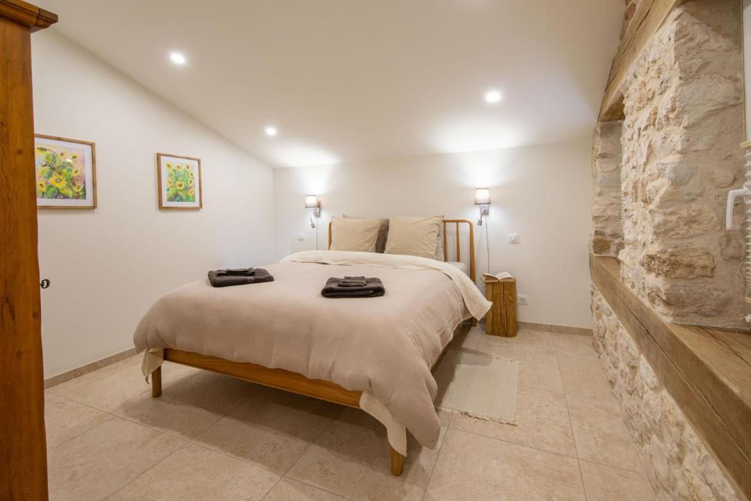 Photo of Bedroom in Saint-Georges