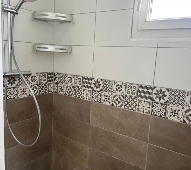 Photo of Bathroom in Maisons-Laffitte